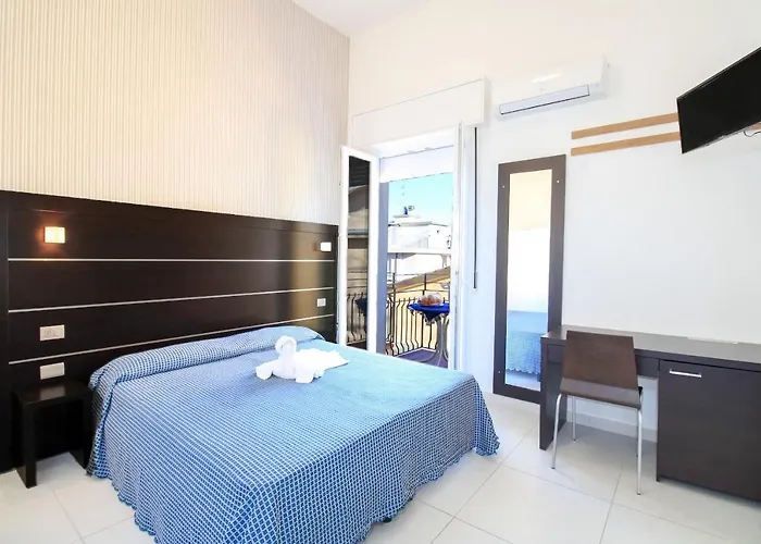 Residenza Annessa Duca Di Kent تْشيزيناتيكو